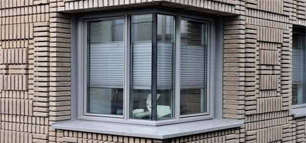 Поворотно-відкидні вікна для квартири